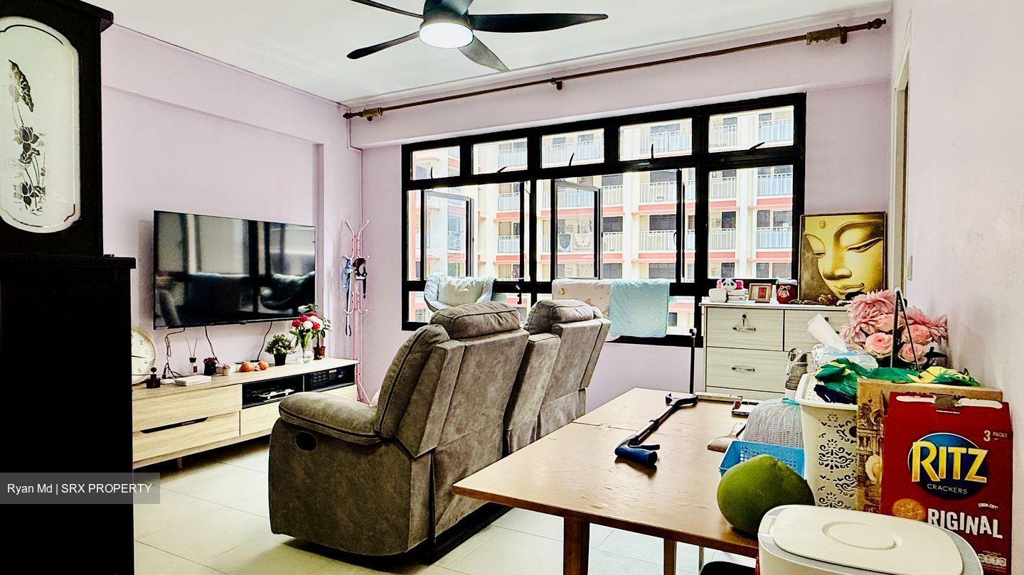 Blk 535 Limbang Meadows (Choa Chu Kang), HDB 2 Rooms #636930681